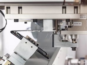 每小時拆 200 部 iphone,蘋果機器人 daisy 手速比你快多了